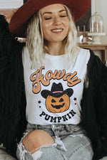 HOWDY PUMPKIN GRAPHIC TEE