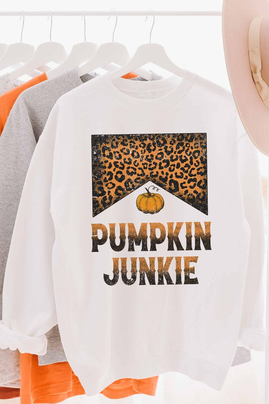 PUMPKIN JUNKIE LEOPARD GRAPHIC SWEATSHIRT